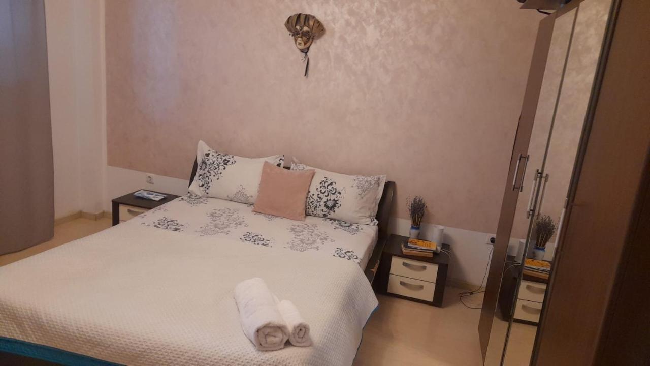 Royal Awoun Home Bucarest Extérieur photo