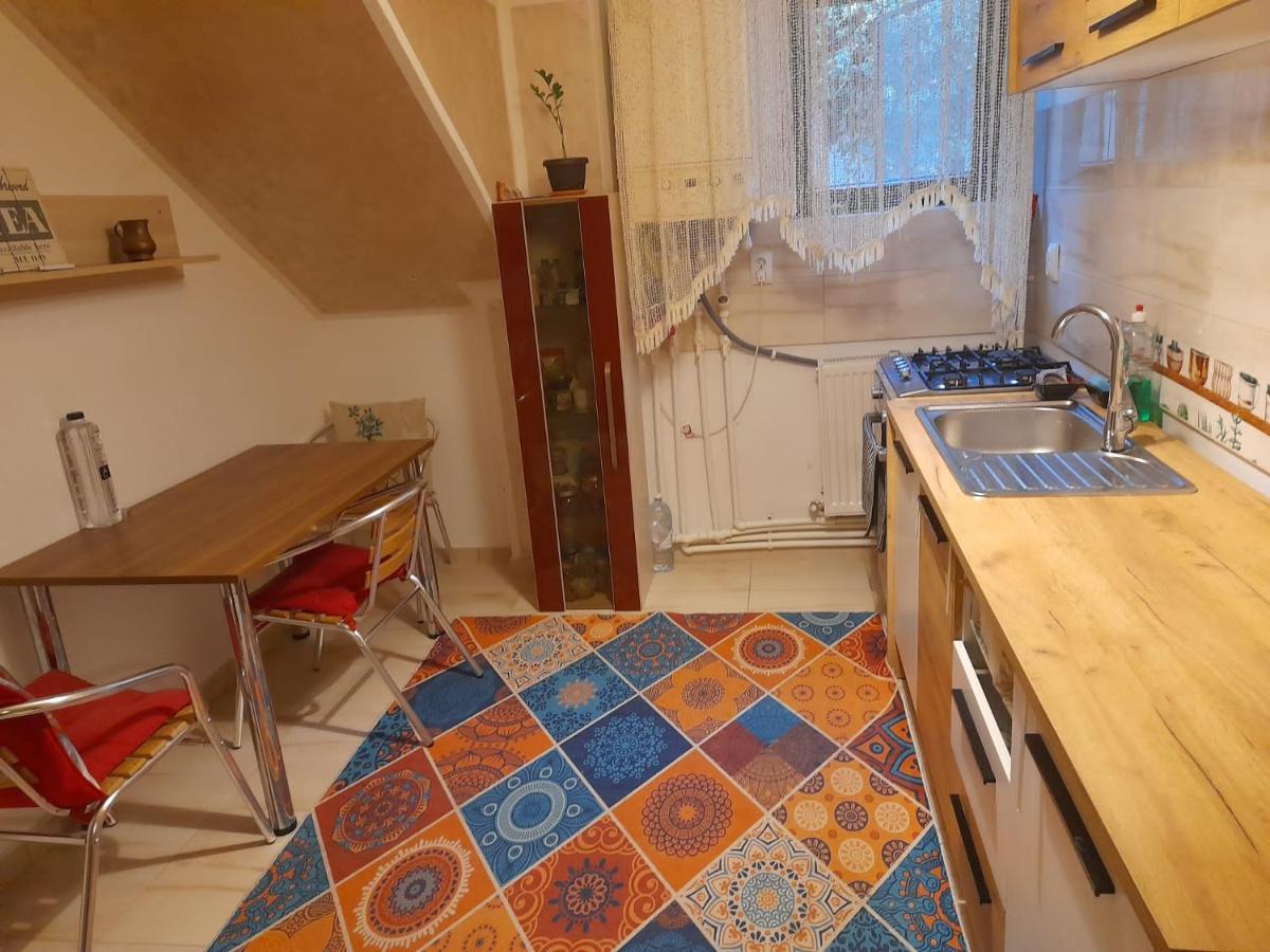 Royal Awoun Home Bucarest Extérieur photo